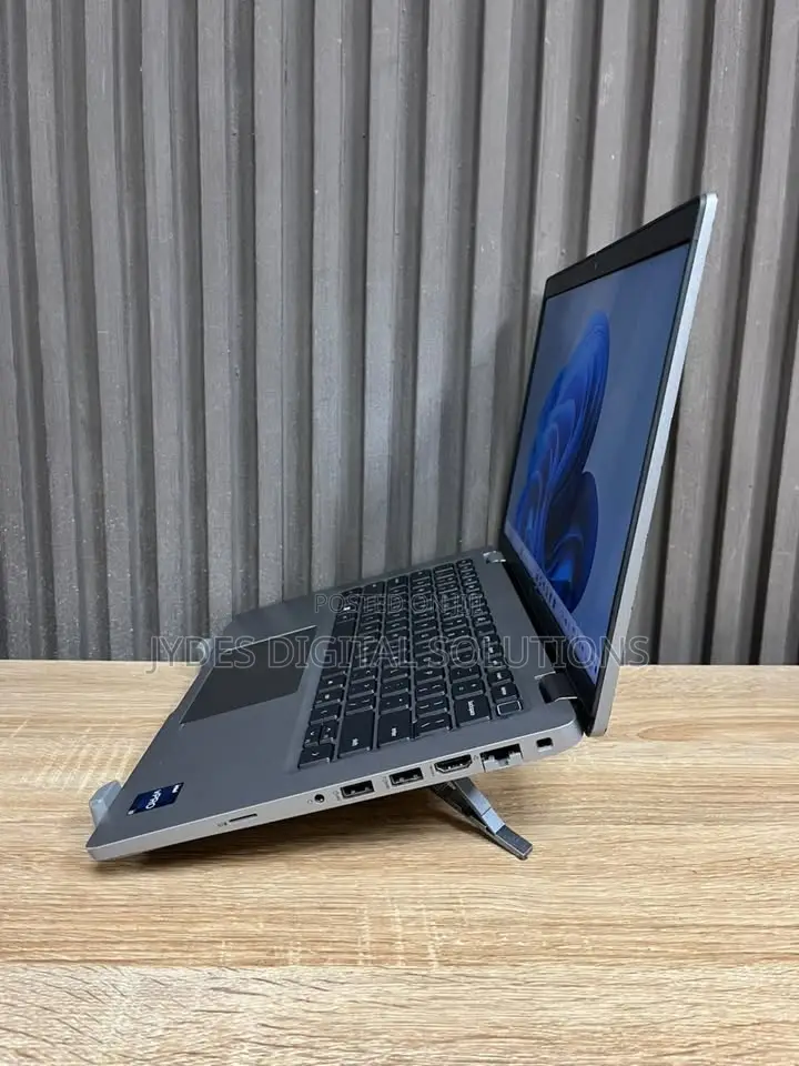 Laptop Dell Latitude 5430 16GB Intel Core i7 SSD 256GB
