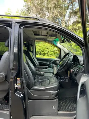 Mercedes-Benz V-Class 2012 Black