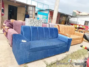 Sofa Safii