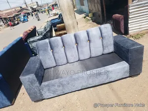Sofa Safii