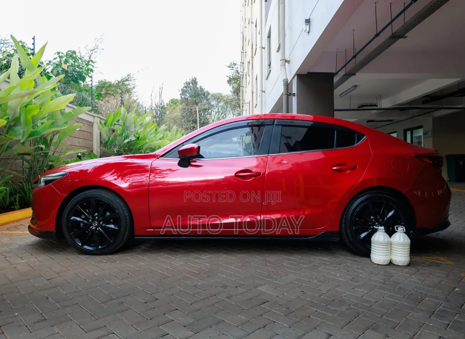 Mazda Axela 2017 Red