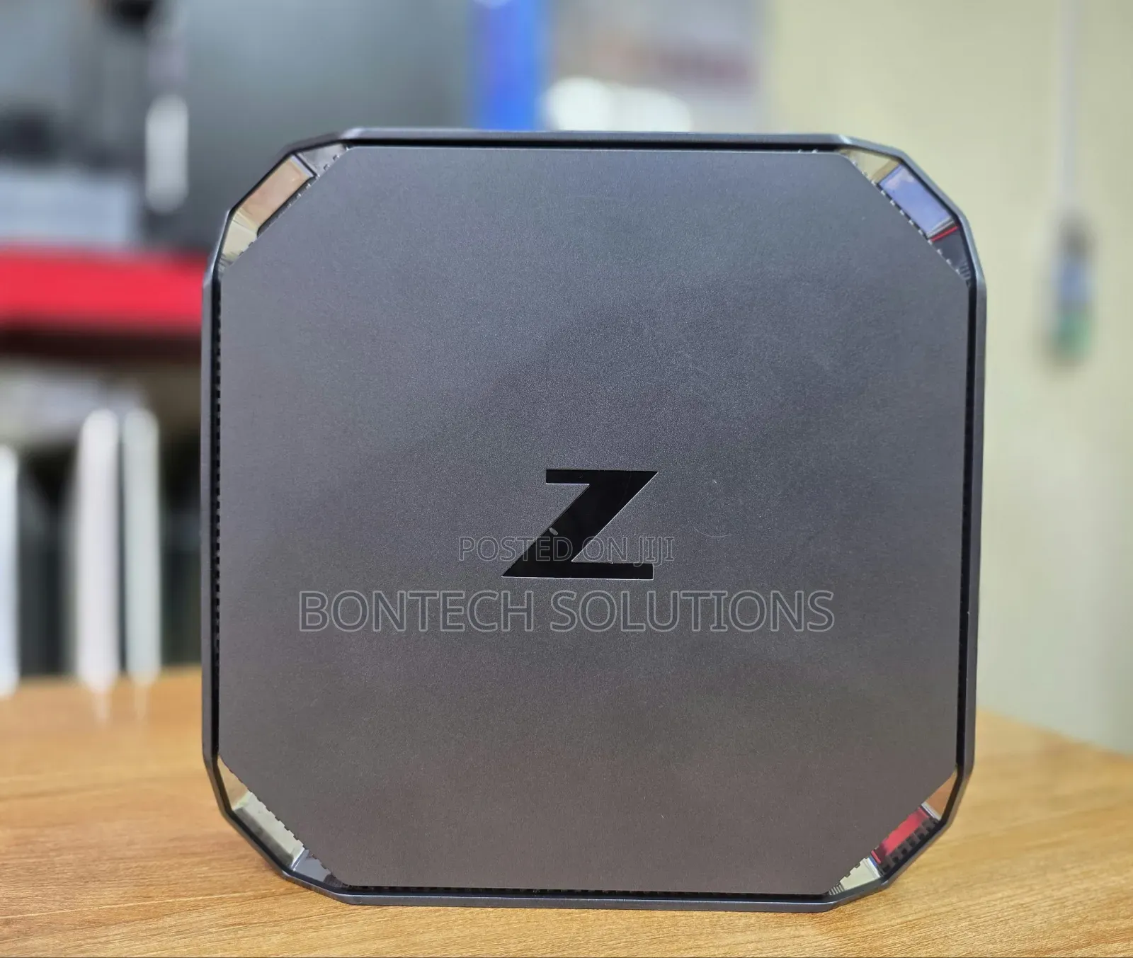 Desktop Computer HP Z2 G4 Mini 16GB Intel Xeon SSD 512GB
