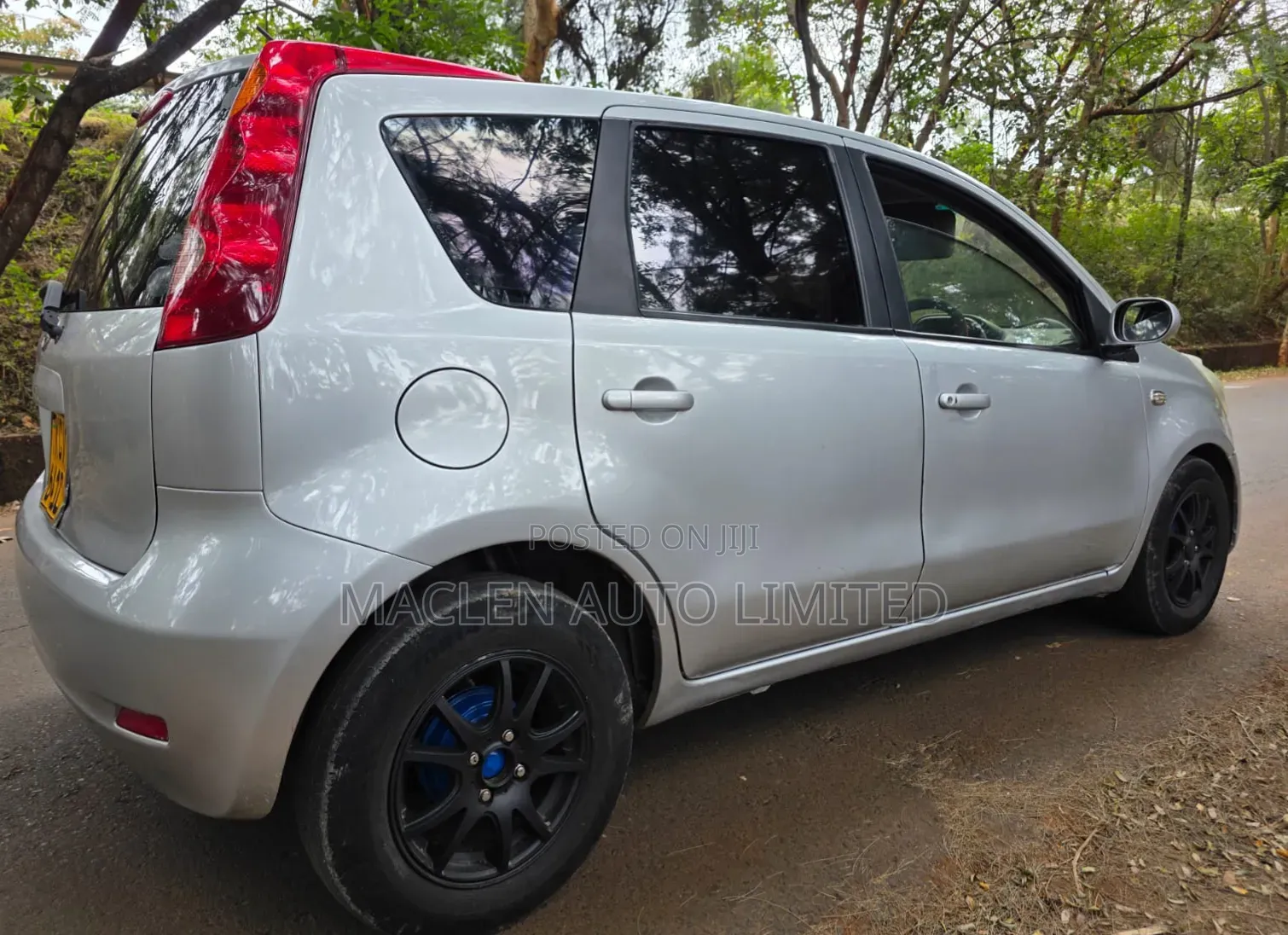 Nissan Note 2012 Silver