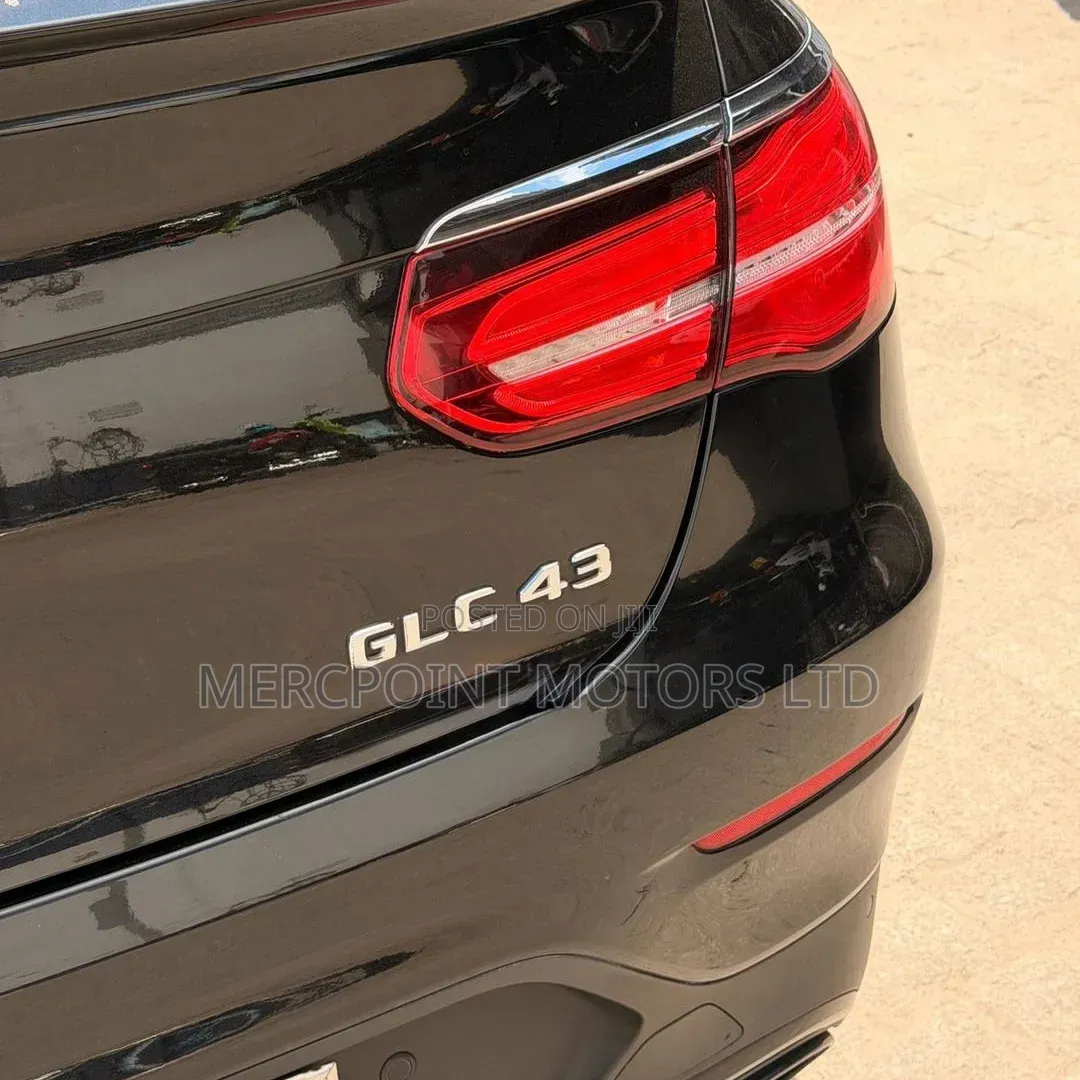 Mercedes-Benz GLC-Class 2020 Off white