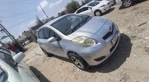 Toyota Vitz 2009 Purple