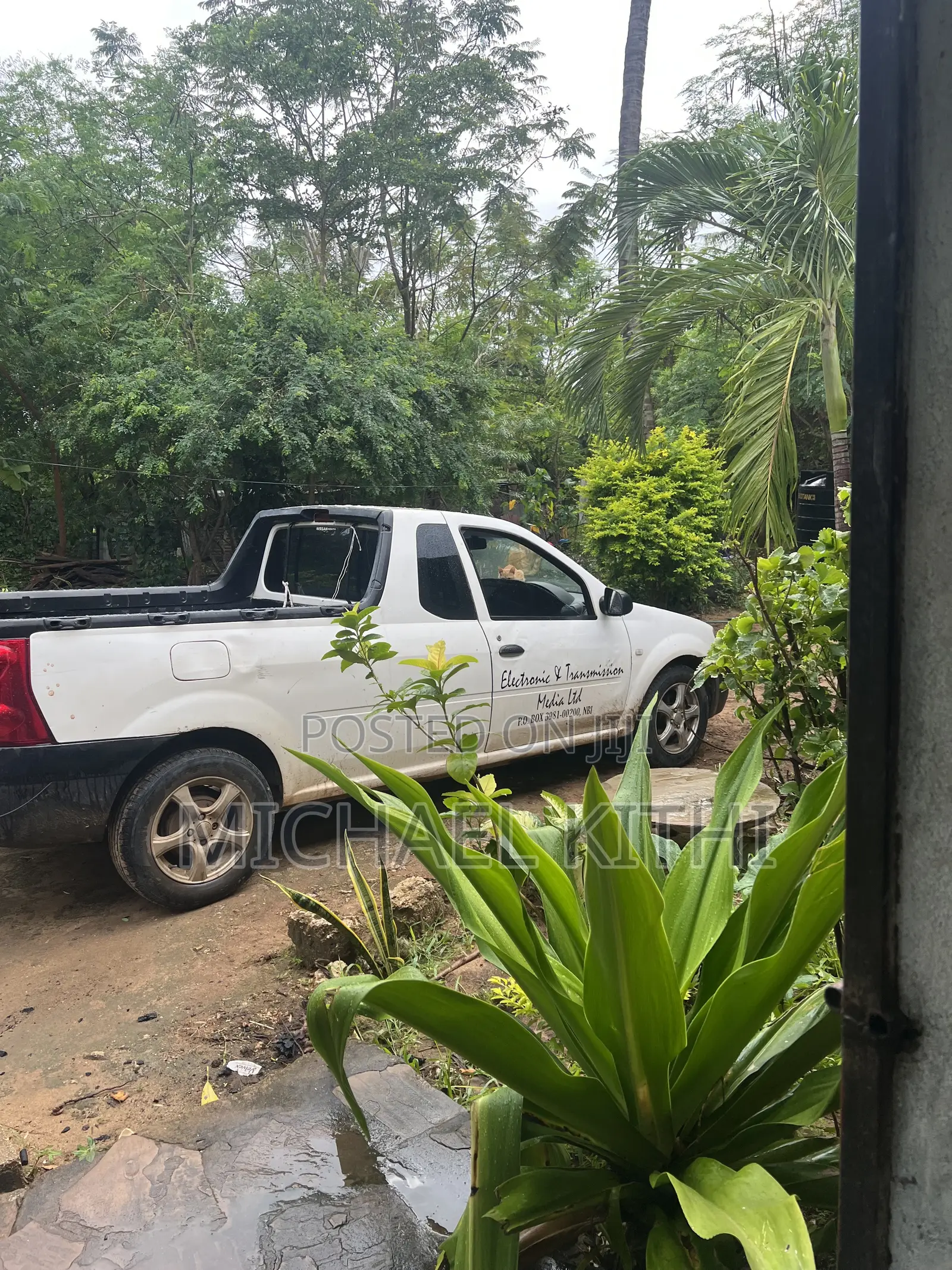 Nissan NP200 2010 White