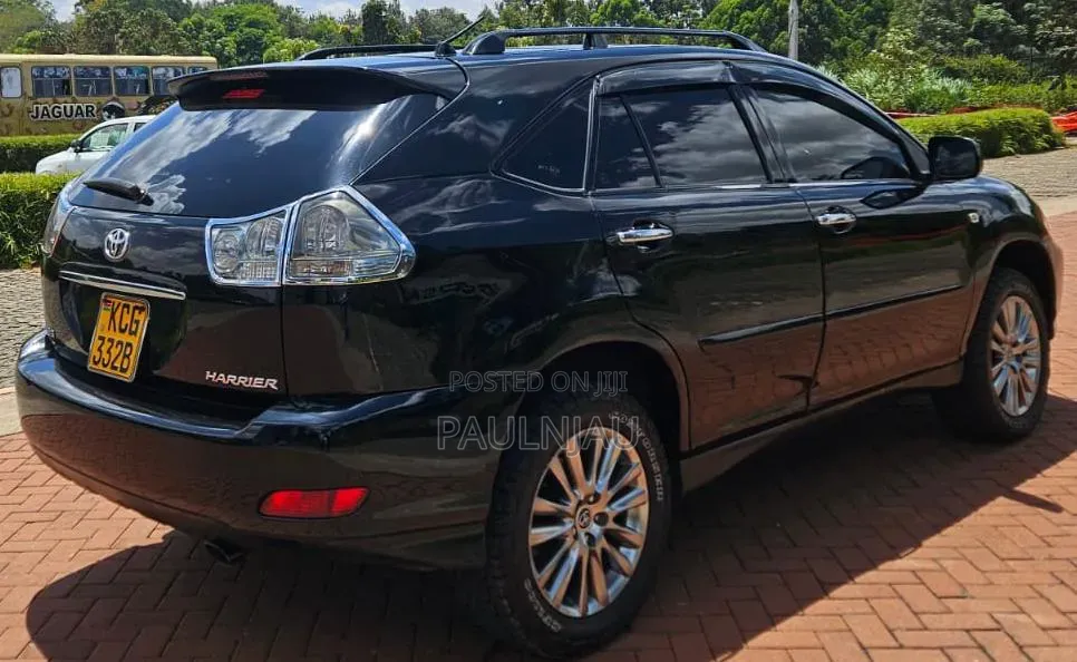 Toyota Harrier 2008