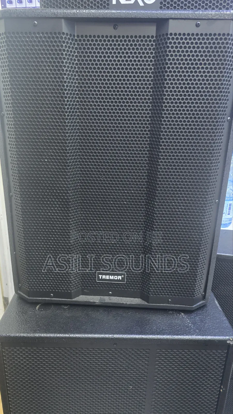 Tremor Bass Speaker