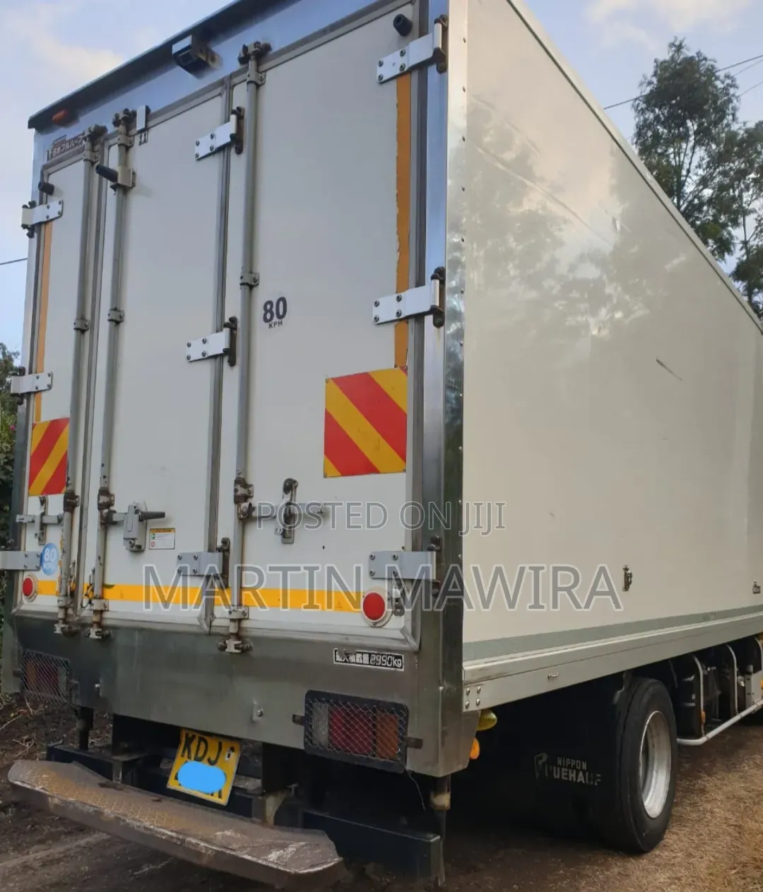 Isuzu Elf Lorry