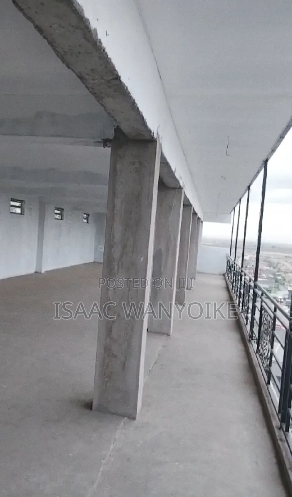 Gym Space With 24hr Security and Parking