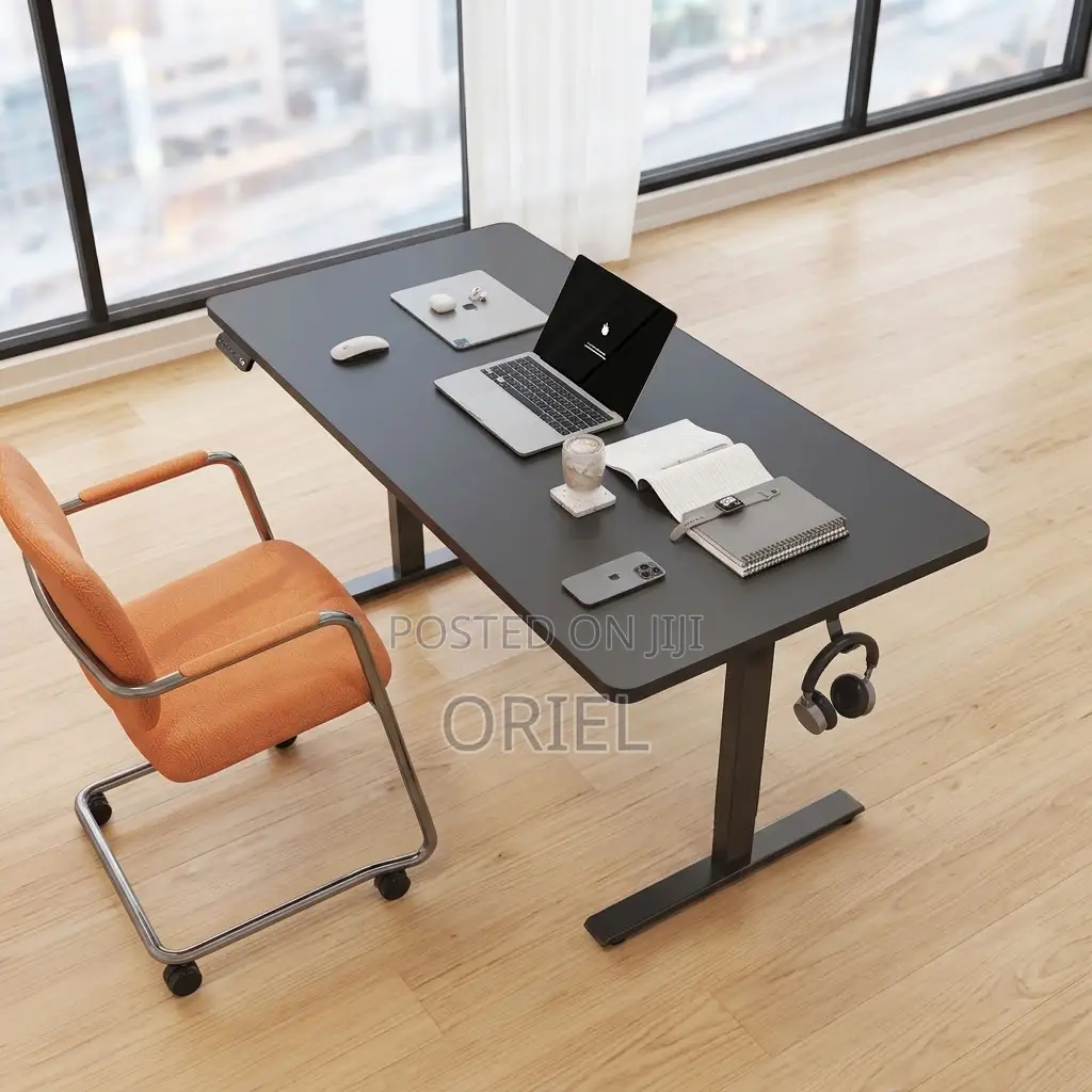 Office Desk : 140CM Electric Workstation Computer Table