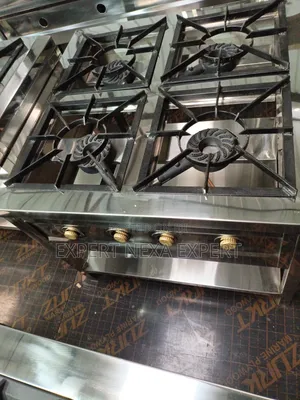 Commercial Cooker 4 Burner