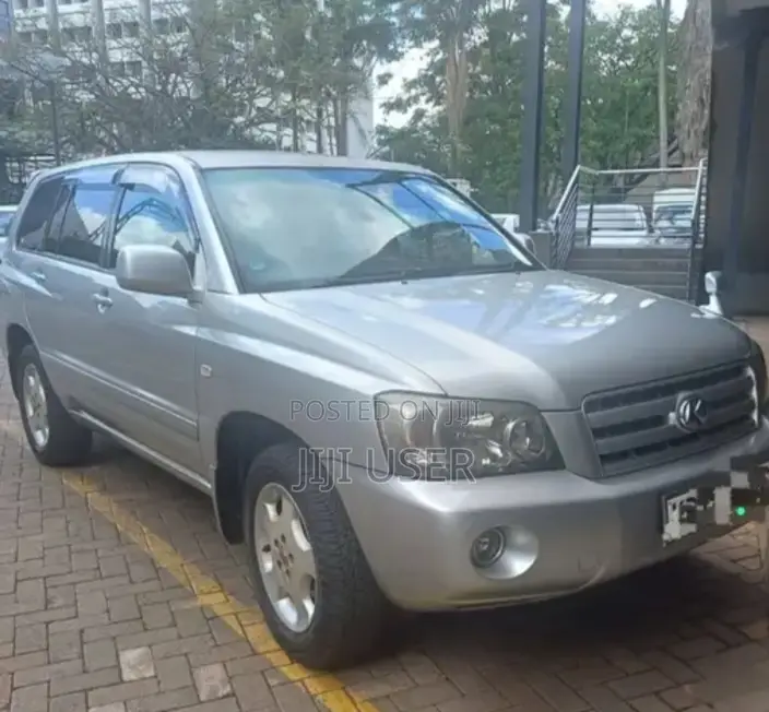 Toyota Kluger 2005 Silver