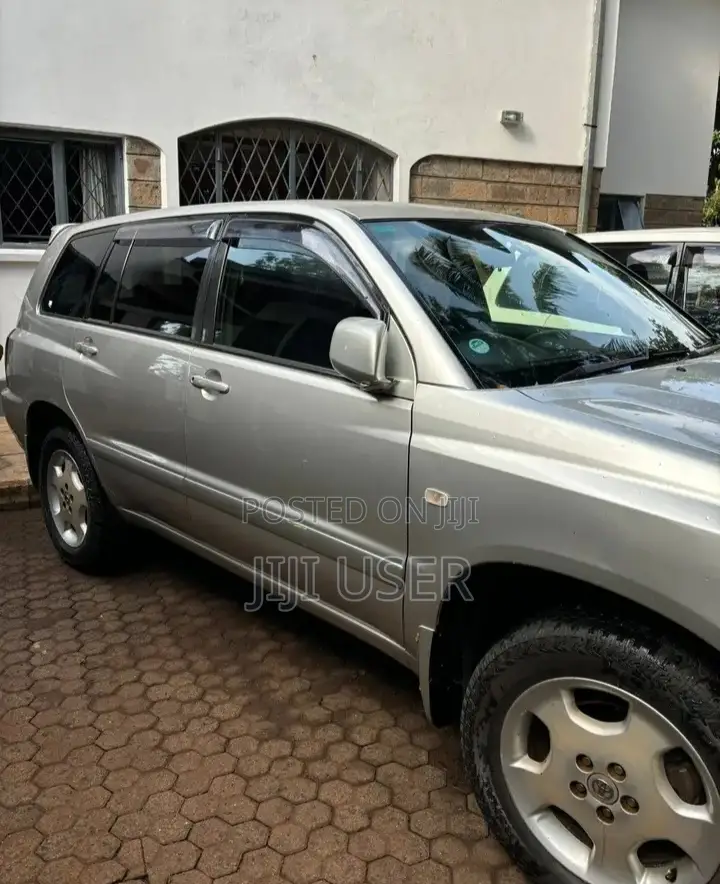 Toyota Kluger 2005 Silver