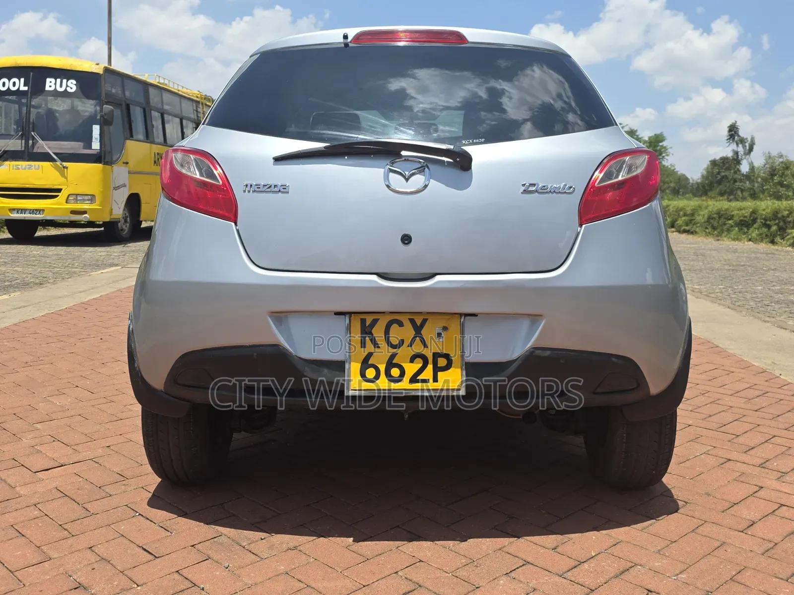Mazda Demio 2011 Silver
