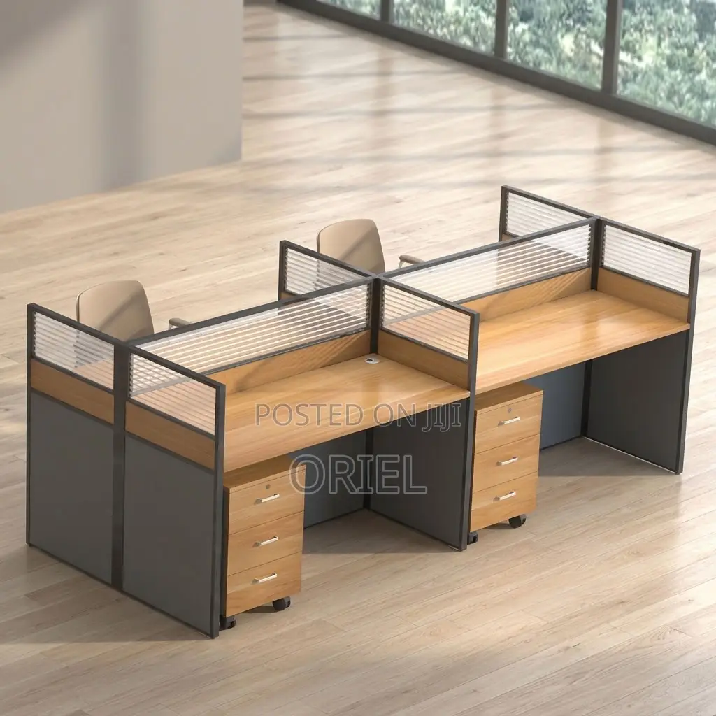 Office Workstation : Four-User Corporate Office Workstation