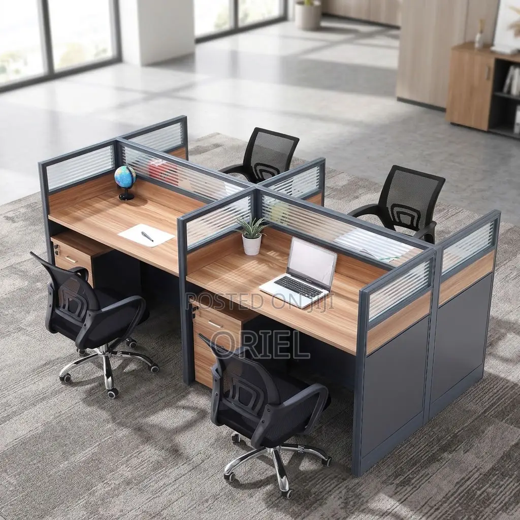 Office Workstation : Four-User Corporate Office Workstation