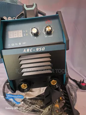 Makita ARC _950 AC/DC Welding Machine