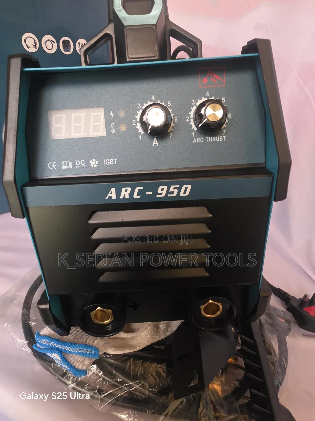 Makita ARC _950 AC/DC Welding Machine