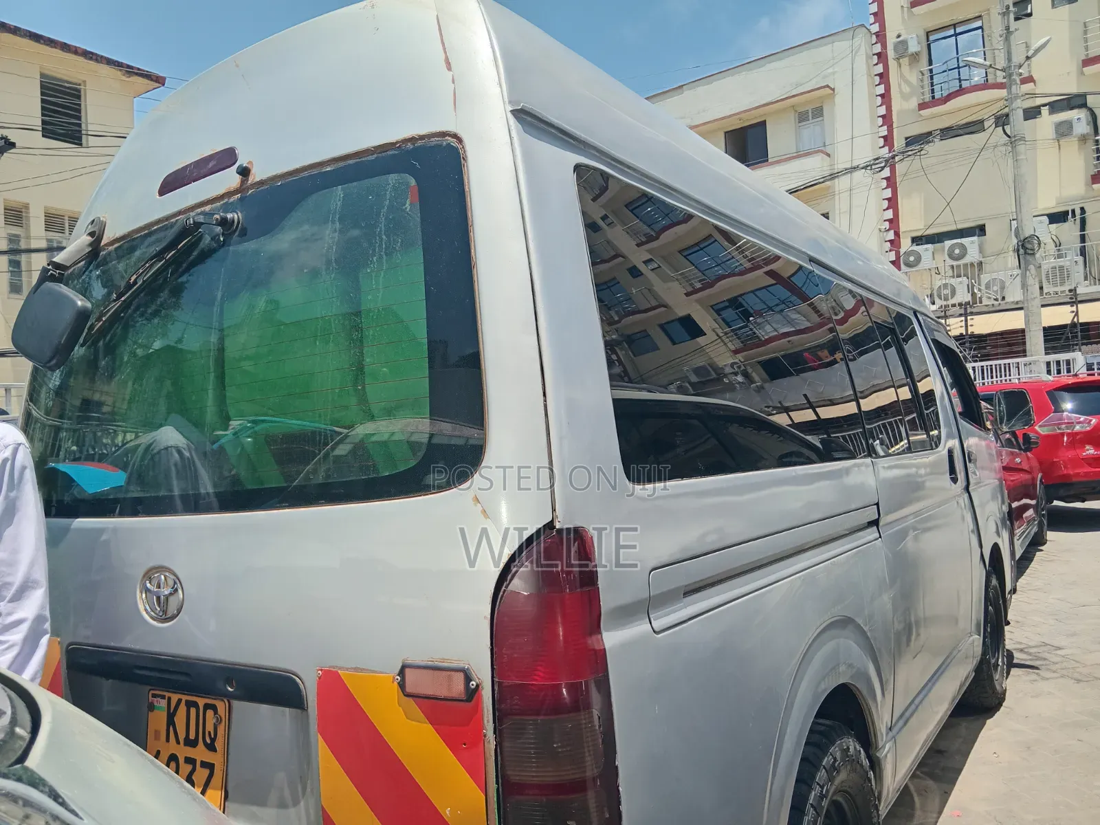Toyota HiAce 2017 Silver