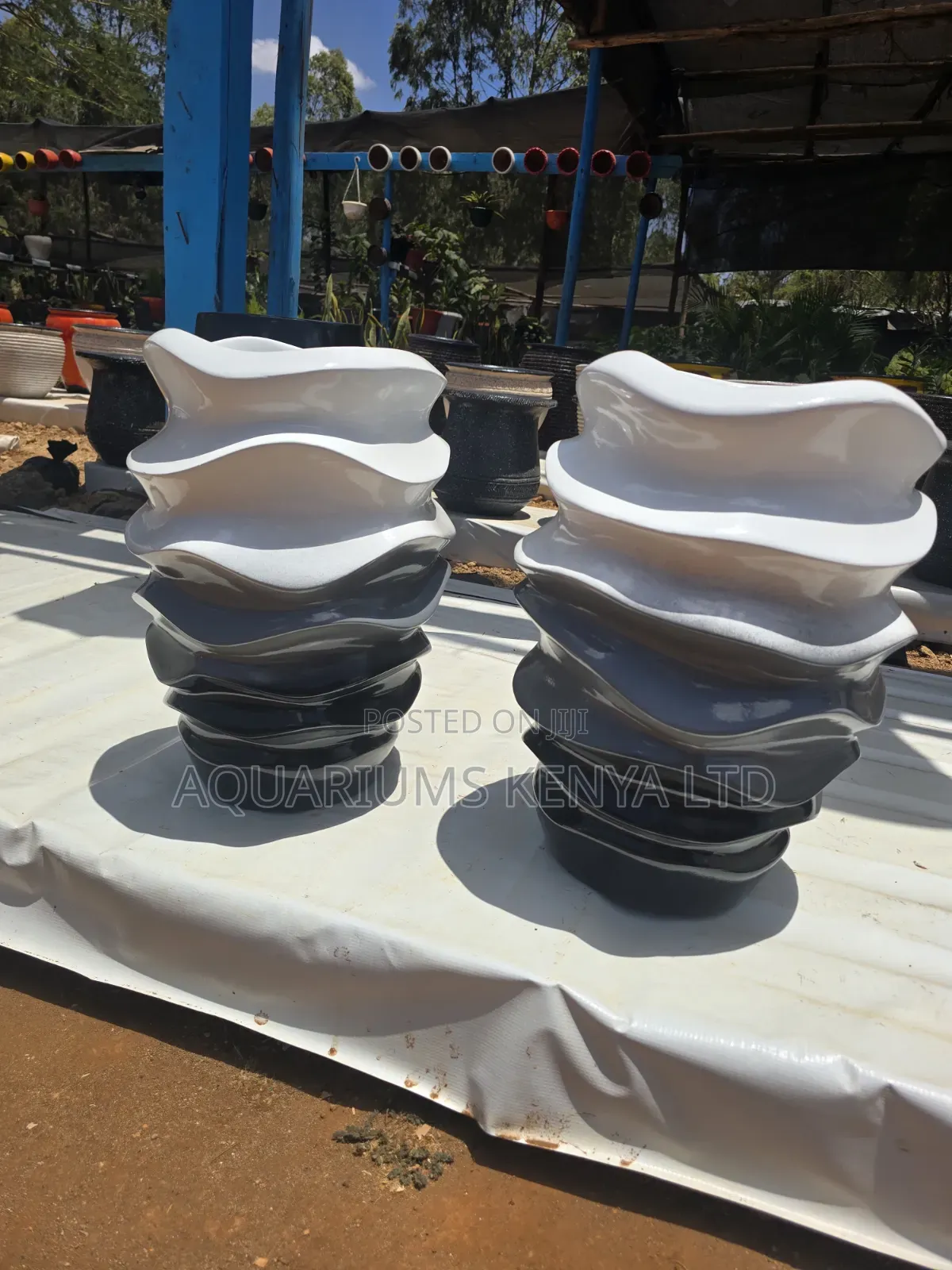 Wavy Spots Fibreflower Pot