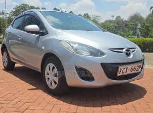 Mazda Demio 2012 Silver