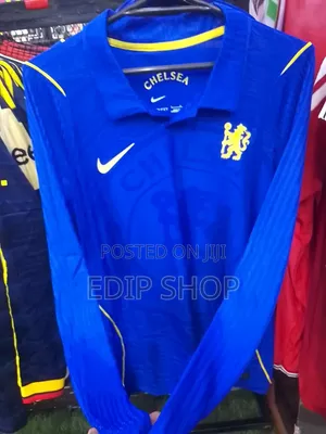 2026/27 Chelsea Long Sleeved Home Kit Player Version