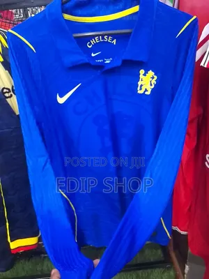 2026/27 Chelsea Long Sleeved Home Kit Player Version