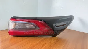 Toyota Harrier 2018 Backlight