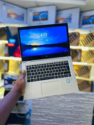Laptop HP EliteBook x360 1030 G2 8GB Intel Core i5 SSD 256GB