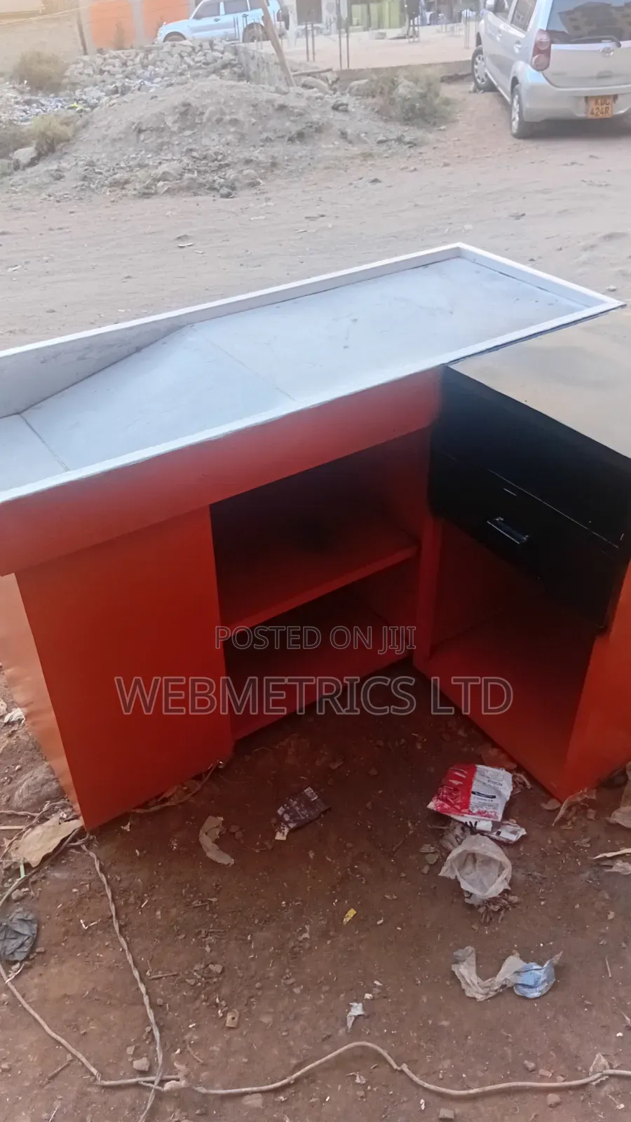 Check Out Counter / Till Desk
