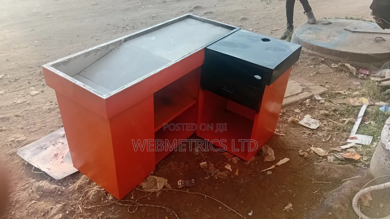 Check Out Counter / Till Desk