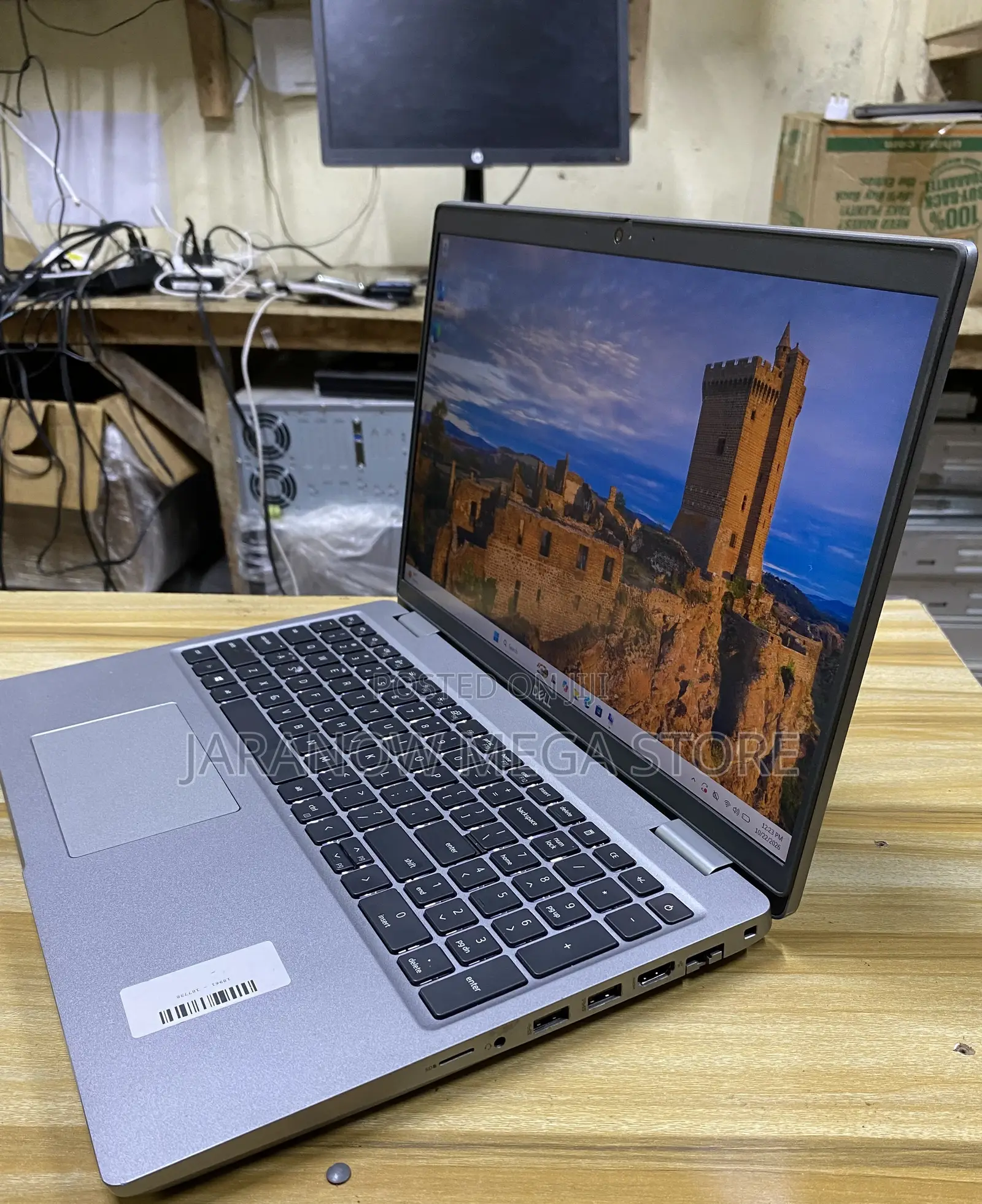 Laptop Dell Precision 3561 8GB Intel Core i7 SSD 256GB
