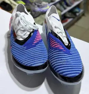Elite Level Nike Phantom GX 6 Soccer Boots 