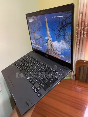 Laptop Fujitsu Lifebook U938 8GB Intel Core i5 SSD 256GB
