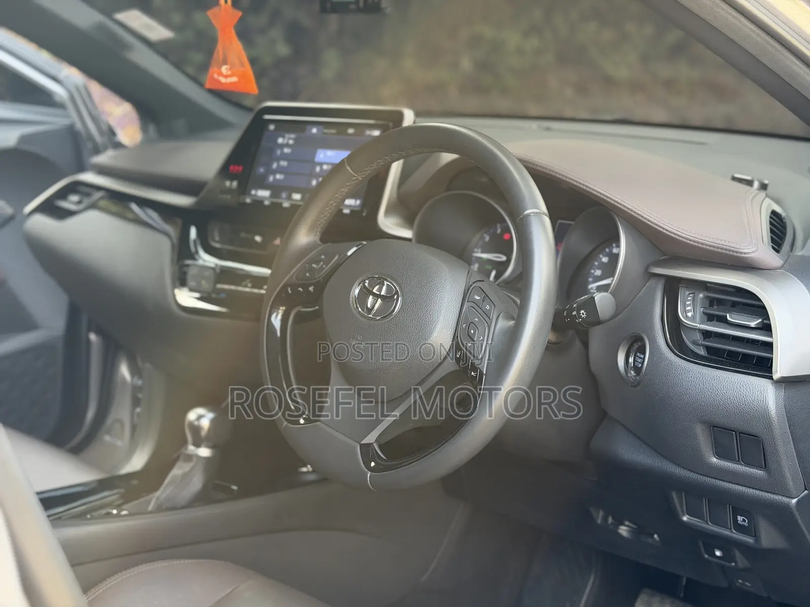 Toyota C-HR 2019 Gray