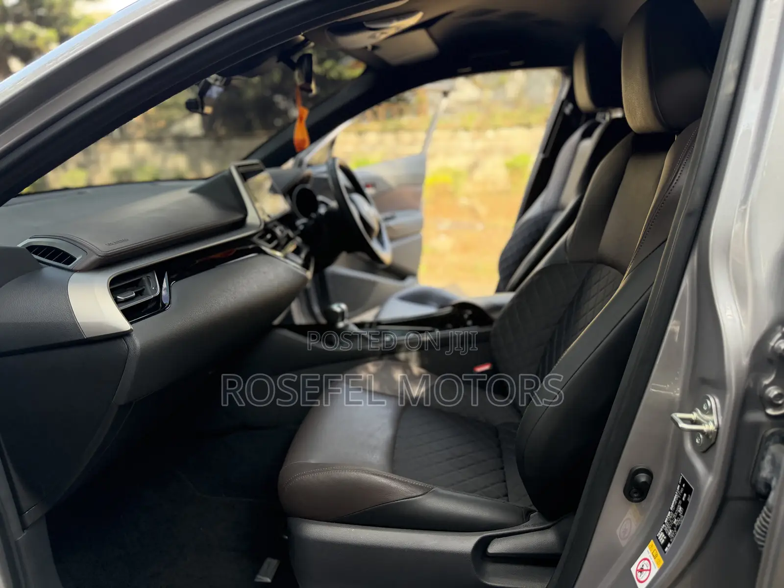 Toyota C-HR 2019 Gray