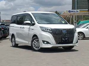 Toyota Esquire 1.8 FWD Hybrid (7 seater) 2019 White