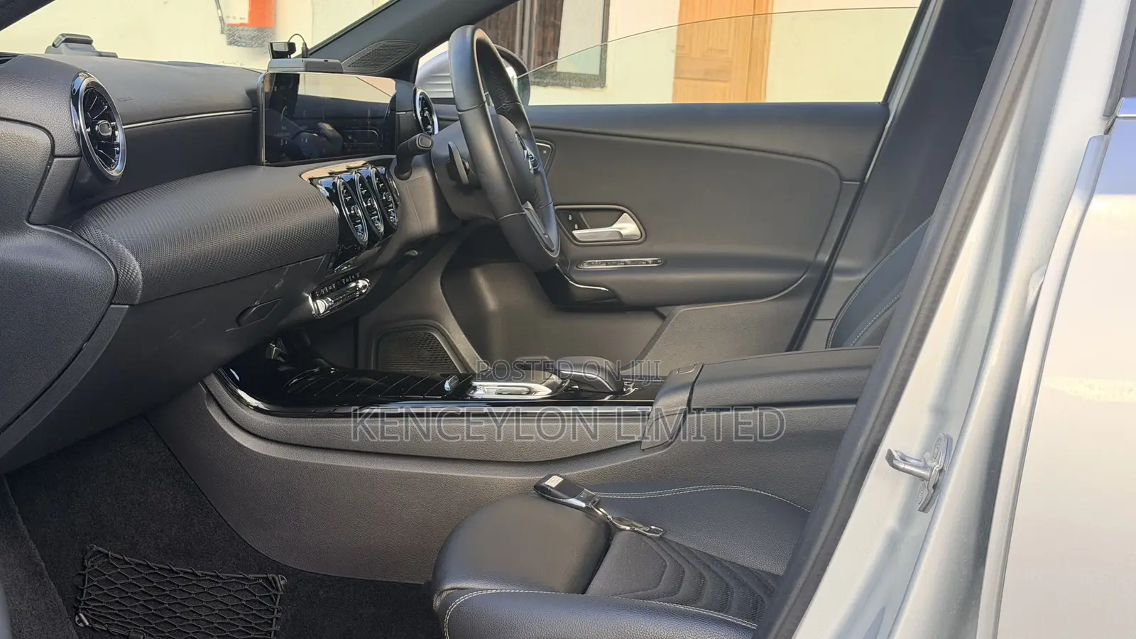 Mercedes-Benz A-Class 2019 Silver