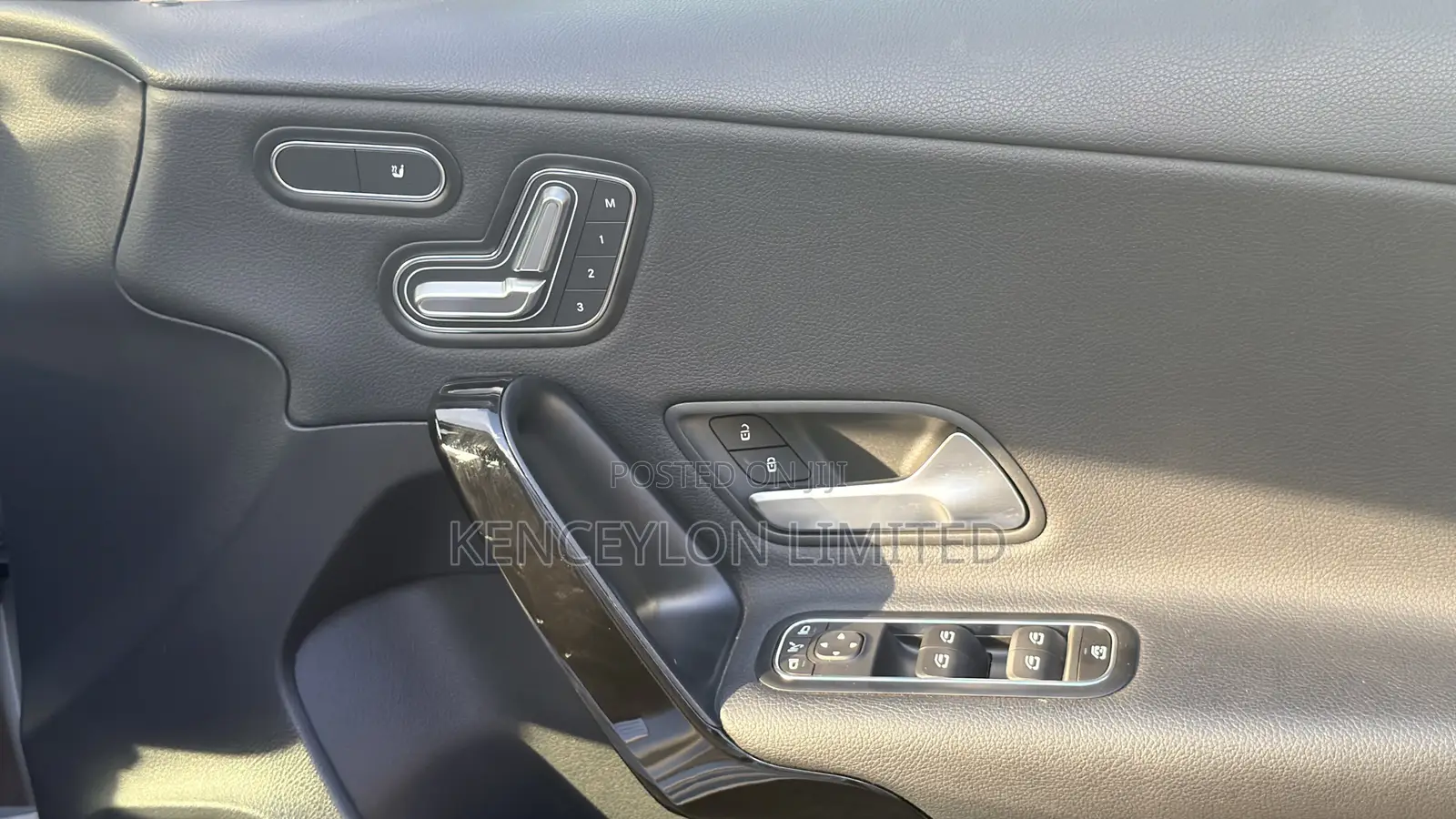 Mercedes-Benz A-Class 2019 Silver