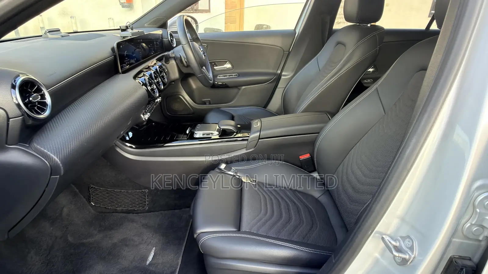 Mercedes-Benz A-Class 2019 Silver