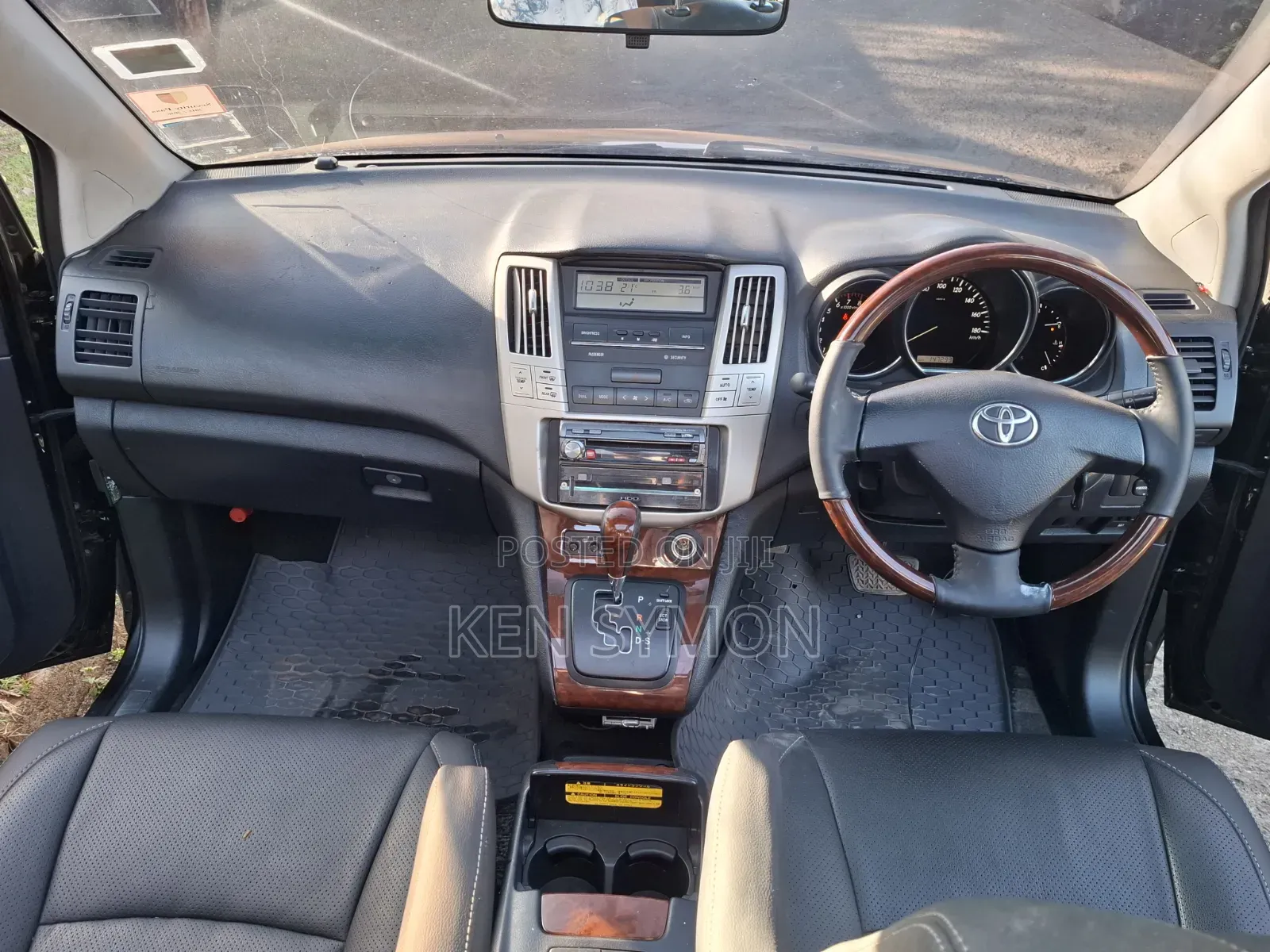 Toyota Harrier 240G 2007 Black