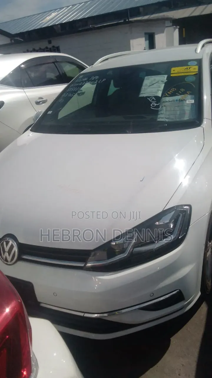 Volkswagen Golf Variant 2020 White