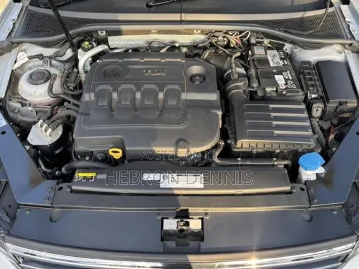 Volkswagen Golf Variant 2020 White