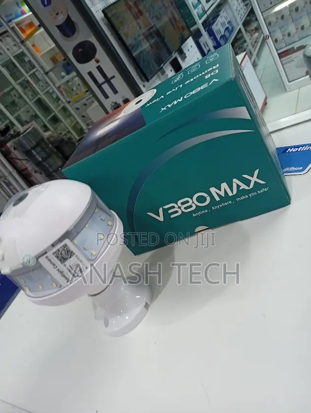 V380 Max D8 Smart Indoor Camera With Two-Way Audio