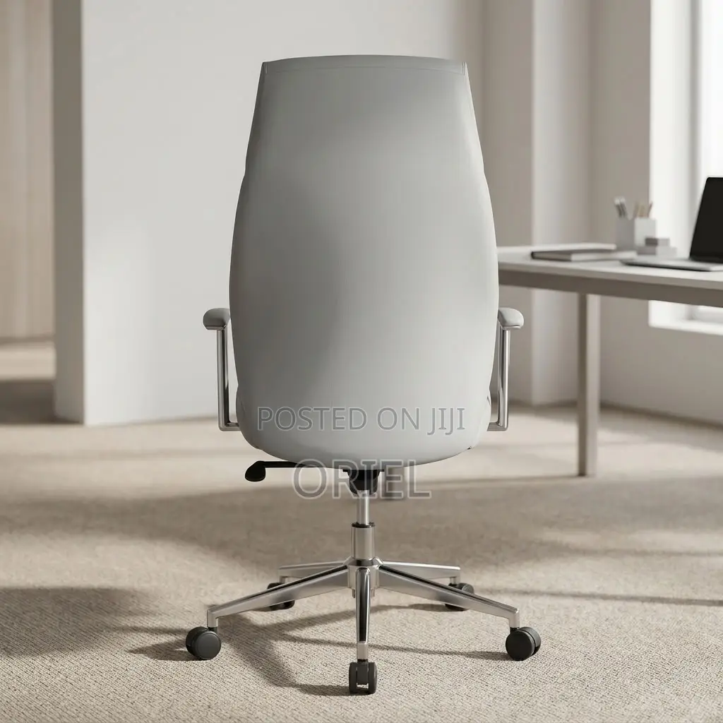 Office Chair : Gray Upholstered Executive Office Chair
