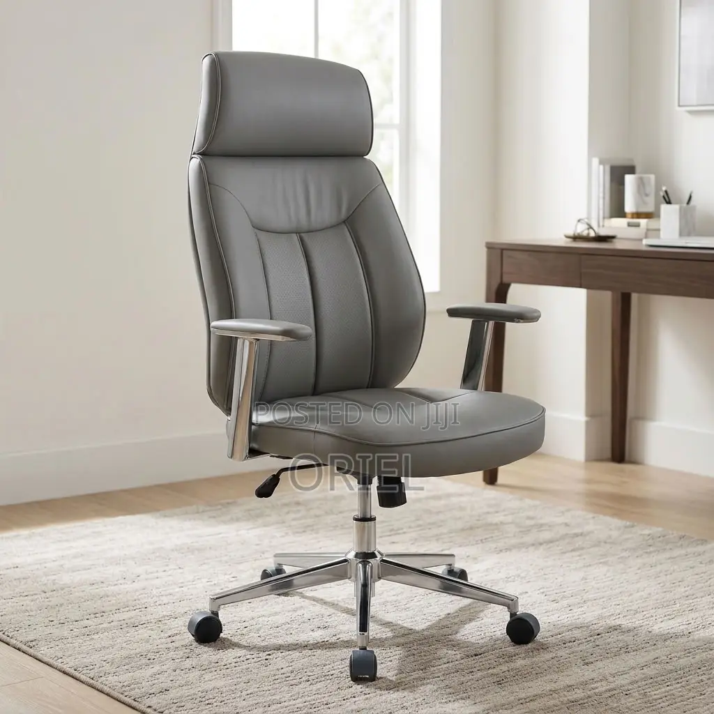 Office Chair : Gray Upholstered Executive Office Chair