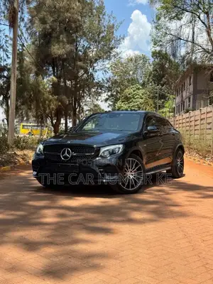 Mercedes-Benz GLC-Class 2017 Black