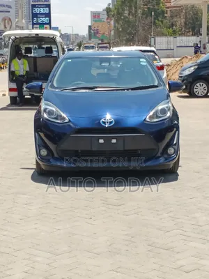 Toyota Aqua 2019 Blue
