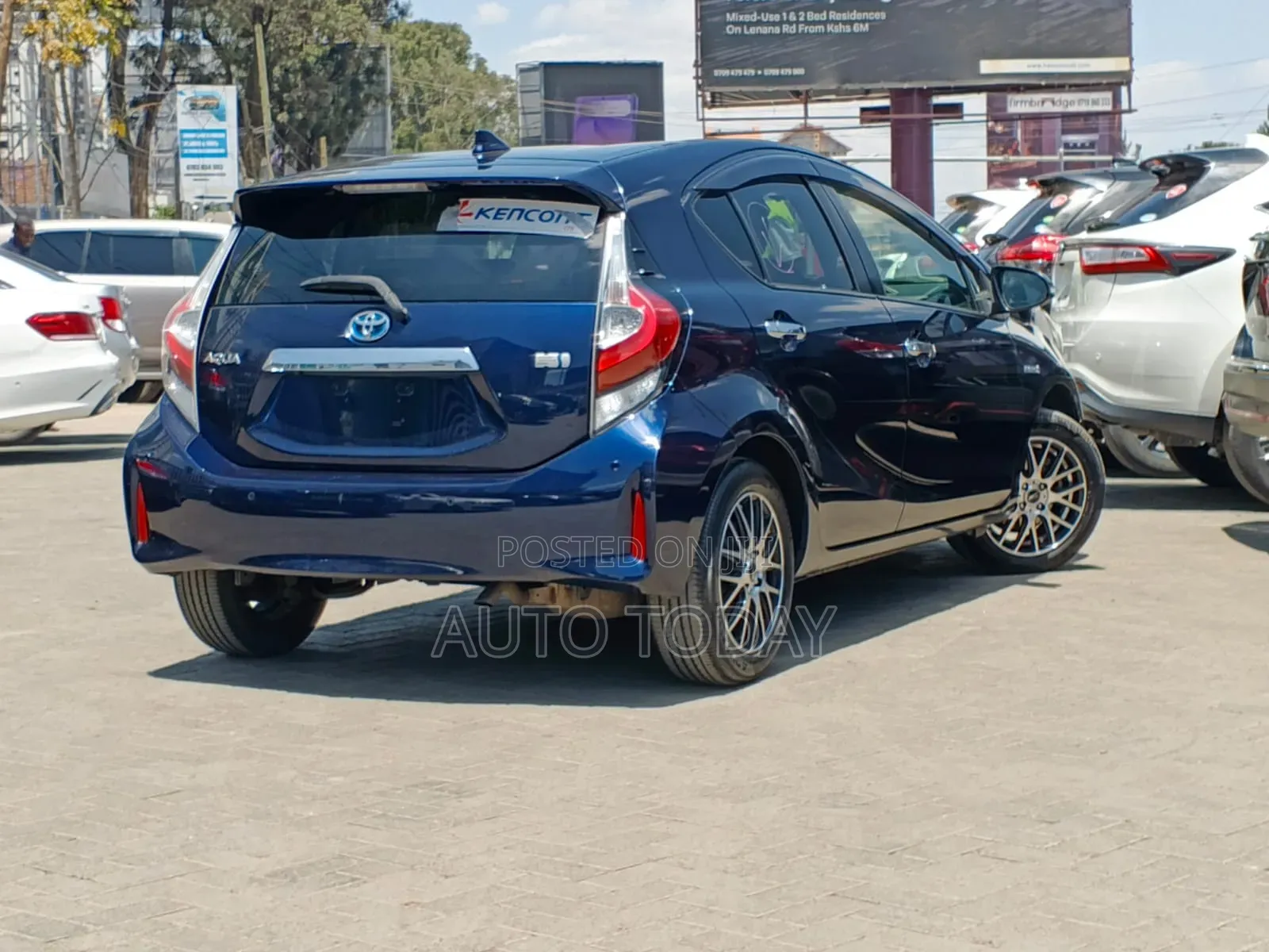 Toyota Aqua 2019 Blue